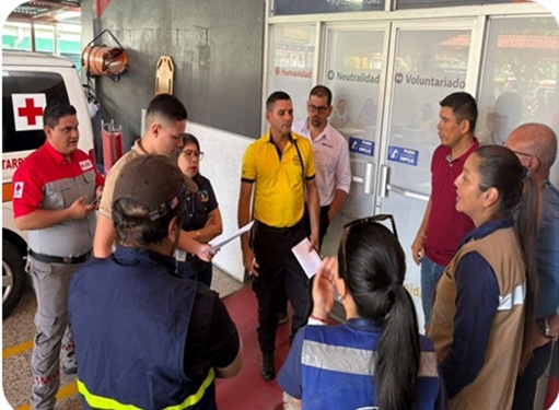 Tribunales de Justicia de Osa fomenta la seguridad de su personal y las personas usuarias mediante participación en simulacro de emergencias