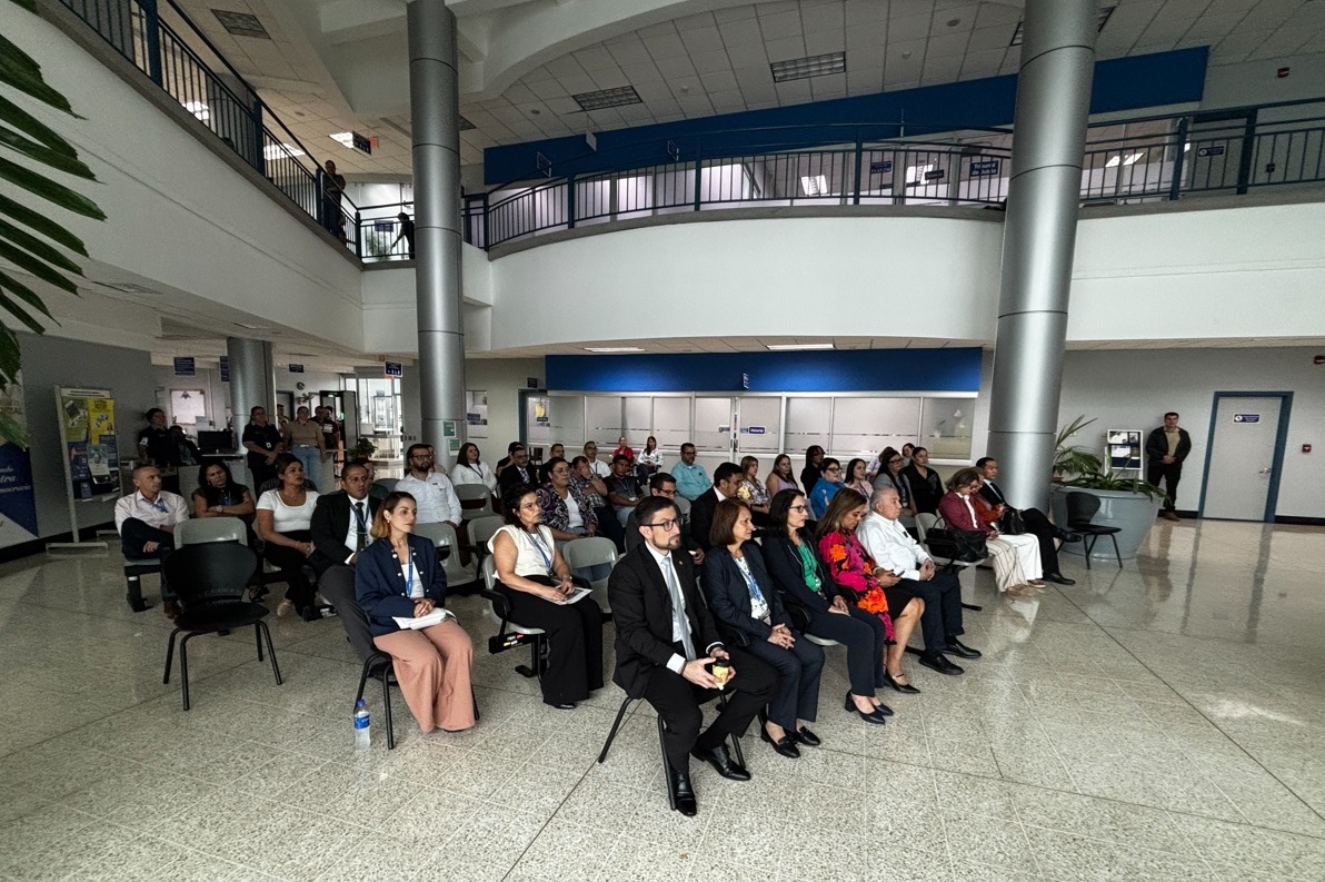 Presidente de la Corte reconoce labor del personal judicial en el acceso a la justicia
